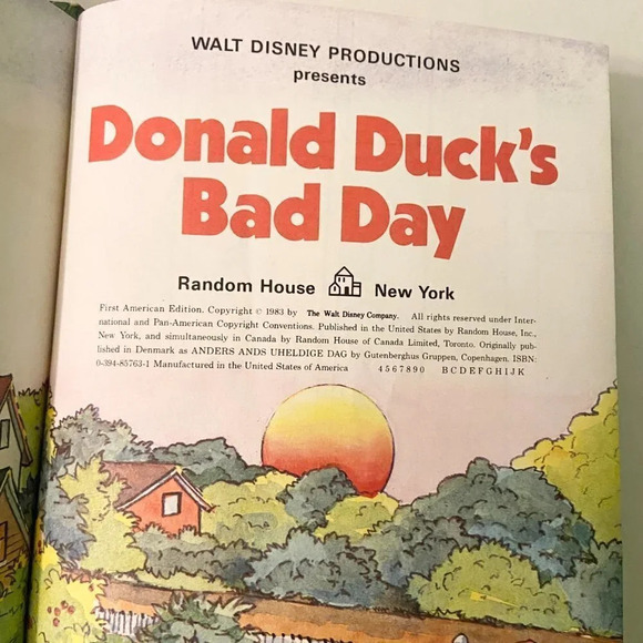 Vintage  80s Walt Disney Books Haunted House Party and Donald Ducks Bad Day - Picture 15 of 16